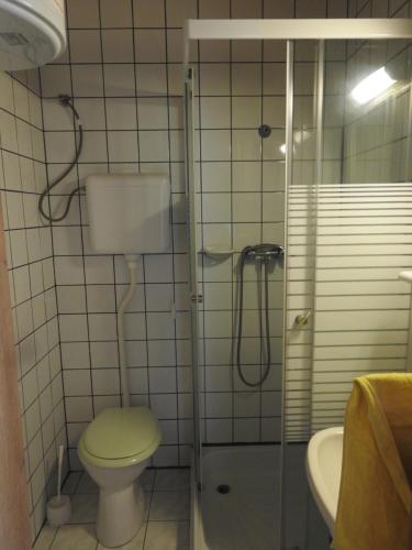 Phòng tắm tại Mátraszentimre Panzió