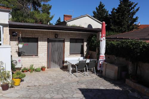 an Amazing Studio Apartment