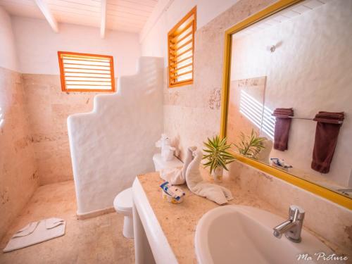 Koupelna v ubytování Résidence Villas Les Hibiscus