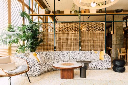 Hotel June West LA, a Member of Design Hotels photo 49