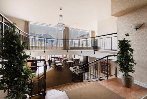 Εστιατόριο ή άλλο μέρος για φαγητό στο Aursnes Hotell