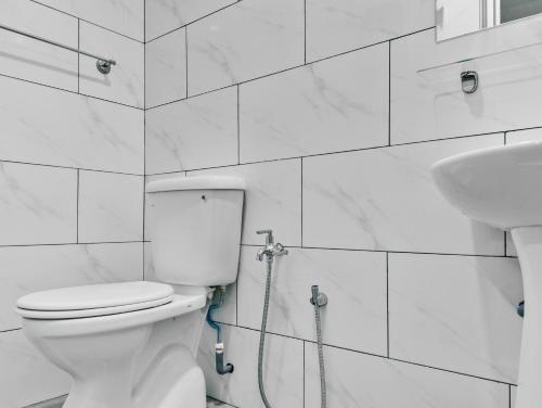 Koupelna v ubytování Hotel Eco Desaru