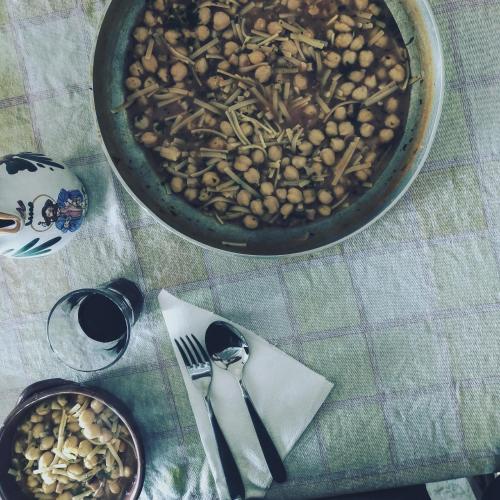 a table with a bowl of food and a bowl of nuts at Casale del Sole in Cepagatti