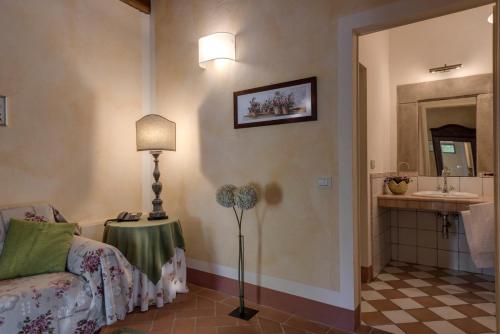 聖吉米納諾的住宿－托斯卡納波爾格托假日酒店，相簿中的一張相片