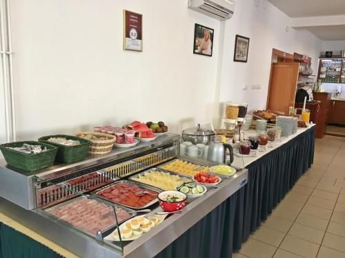 Gallery image of Hotel Magnólia in Balatonszepezd