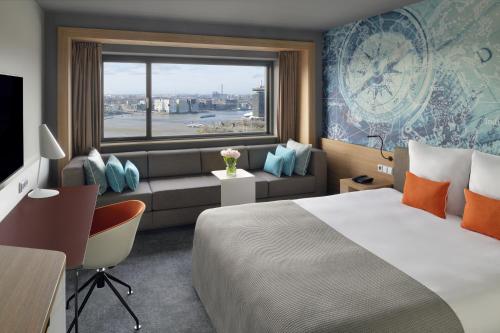 Mövenpick Hotel Amsterdam City Centre Image