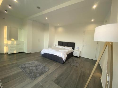 Gallery image of White Beach Villa 1 - Luxury in Velipojë