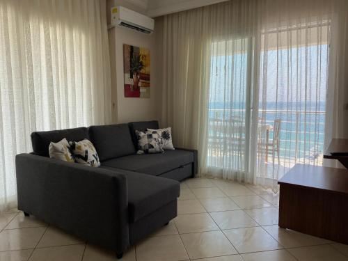 Ruang duduk di Seaside Apart Hotel