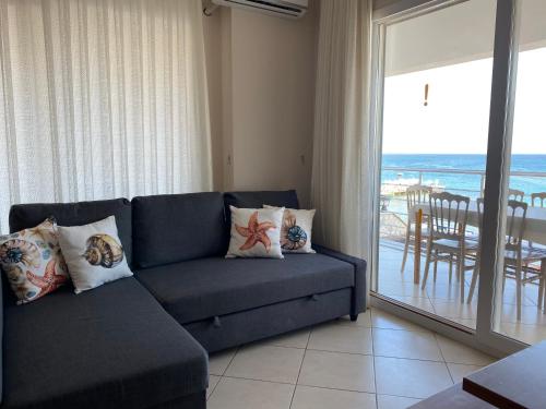 Ruang duduk di Seaside Apart Hotel