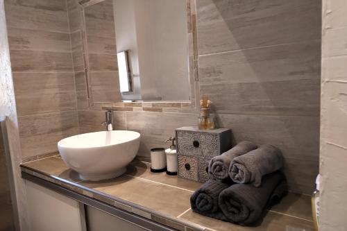 Magnifique studio coeur Vieil Antibes