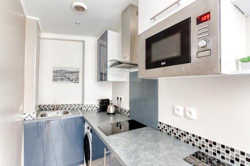 Cosy apartment + secured PARKING photo 17