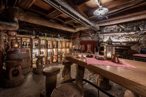 Fotografie z fotogalerie ubytování Hotel Weisse Lilie - B&B v destinaci Mühlbach