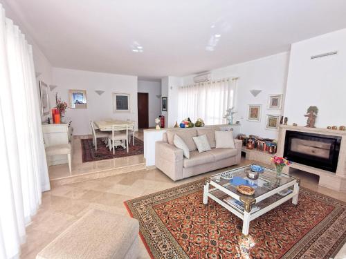 Luxury 3 bedroom Villa with Private Pool