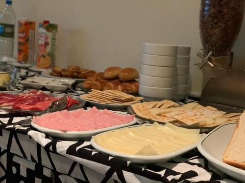 Φωτογραφία από το άλμπουμ του Golden Park Hotel στη Λουάντα