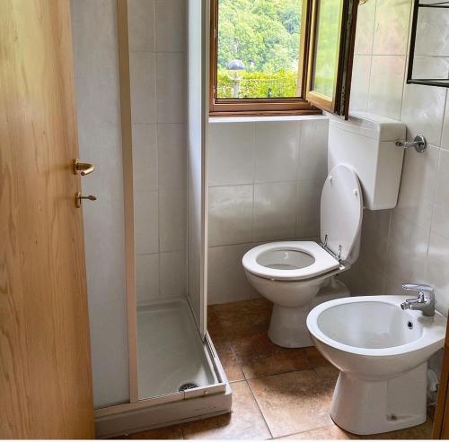 Kúpeľňa v ubytovaní Appartamento con Giardino e Vista sulla Valmalenco