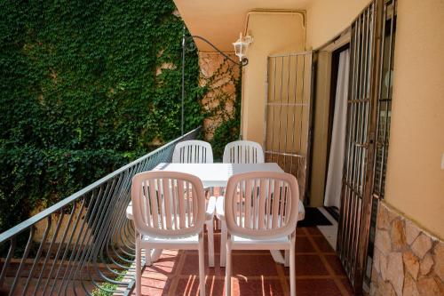 Apartaments CELIMAR mitjà, Castell-Platja dAro – Bijgewerkte ...