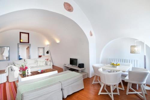 ANTELMI LUXURY VILLA
