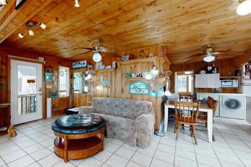 Beach Home – Photos 3