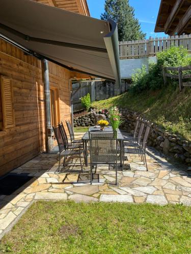 Κήπος έξω από το Residence Cosy