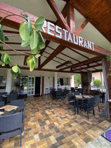 Nhà hàng/khu ăn uống khác tại Casa Cenţiu