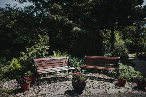 Ein Garten an der Unterkunft Pferdeidylle direkt neben Berlin in Dallgow