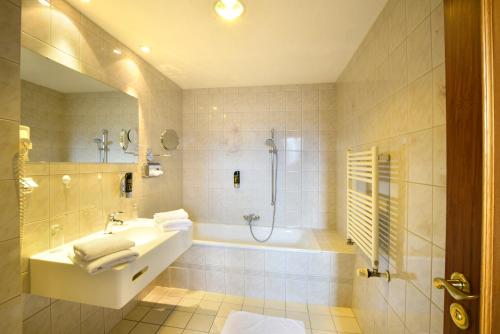 Koupelna v ubytování Hotel Alexandra