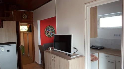 Gallery image of Fig Tree house in Lovas