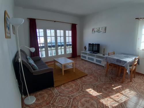 Photo de la galerie de l'établissement Apartamentos Orzola, à Orzola