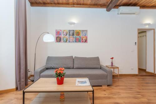 2 Bdr family apt Balestrari Palace Campo dei Fiori Piazza Navona Piazza Venezia