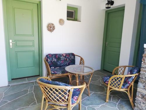 Gallery image of Madilides in Platis Yialos Sifnos