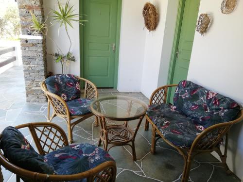 Gallery image of Madilides in Platis Yialos Sifnos
