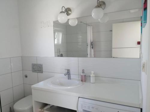 Villa Zen Trogir - Apartment Trogir Heated pool, EV Type 2