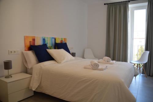 LUMINOSO Y MODERNO APARTAMENTO EN EL CENTRO