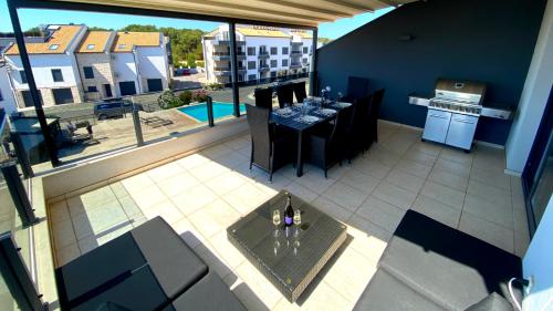 Penthouse No6