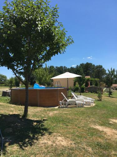 Tamniès