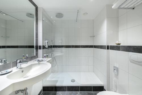 Koupelna v ubytování Mercure Hotel Saarbrücken City