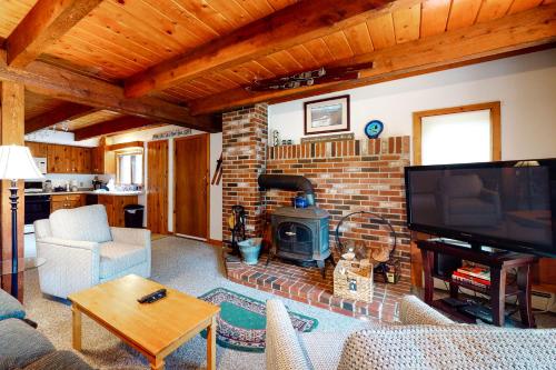 Fox Run Townhouse - Close to the Pool! – Photos 2