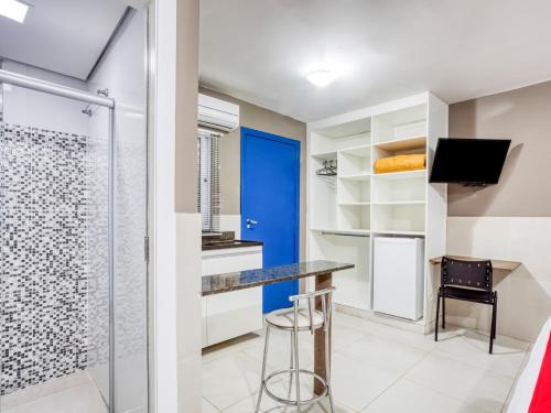 Una cocina o zona de cocina en Hotel BH Inn Palmares - Fácil Acesso Cristiano Machado, Centerminas e Minas Shopping