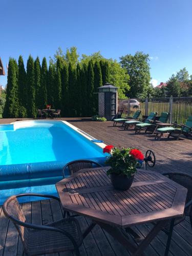 Swimmingpoolen hos eller tæt på SeaTone
