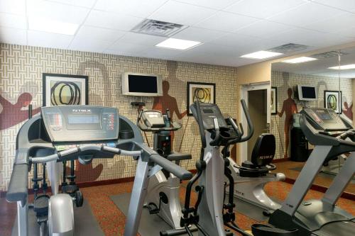 Palestra o centro fitness di Hawthorn Extended Stay by Wyndham Kingsland