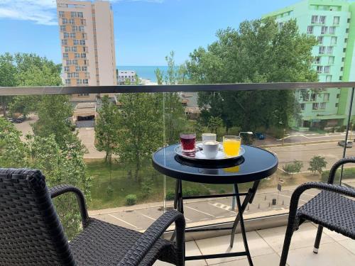 En balkon eller terrasse på Sunrise MAMAIA