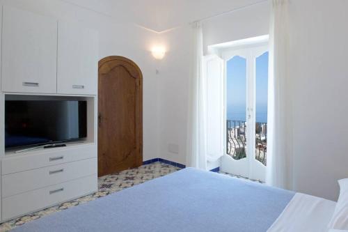 Gallery image of CASA BAKER luxury apartment in Positano