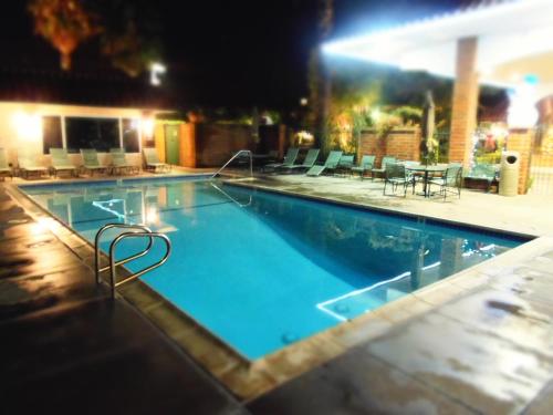 Kolam renang di atau dekat dengan Laguna Hills Lodge-Irvine Spectrum