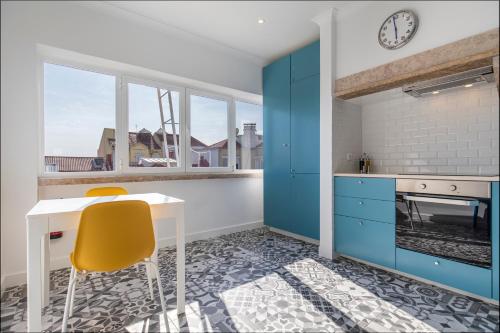 Sunny 1BDR Apartment With Terrace by LovelyStay