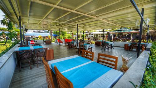 Gallery image of Yücel Hotel in Fethiye