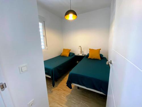 Postel nebo postele na pokoji v ubytování Santa Bárbara by Albir Proper Properties