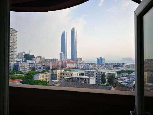 Miesto panorama iš viešbučio arba bendras vaizdas mieste Siamenas