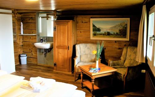 Posezení v ubytování B & B Brienz
