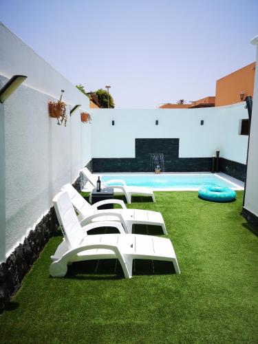 SUNNY PARADISE, Heater pool, Secluded