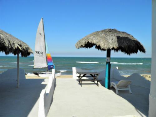 Gallery image of #7 Beach Front Private Room in San Felipe